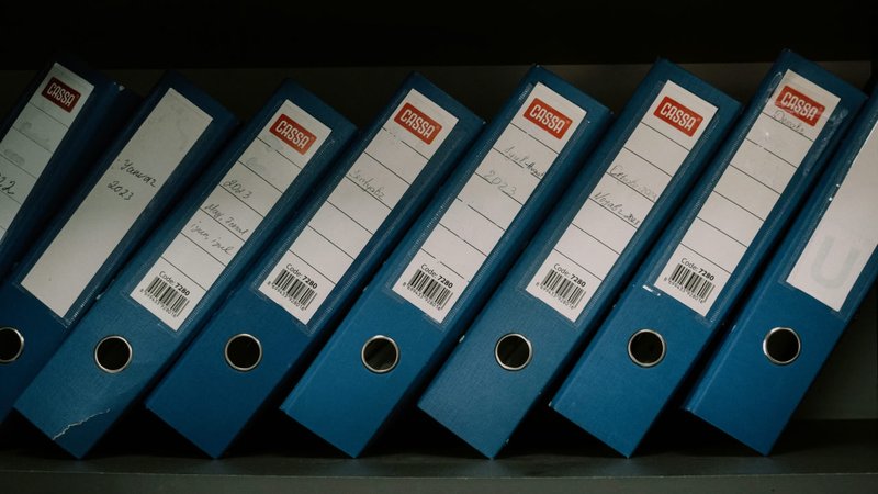 The Digital Memory Hole: Are Your Discussions Disappearing?